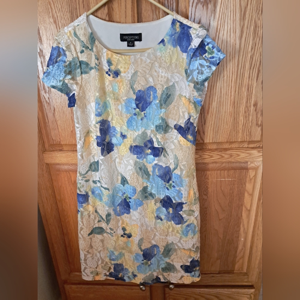 Stunning Perceptions Floral Lace Dress - Blue and Yellow Size 8 Bust 34